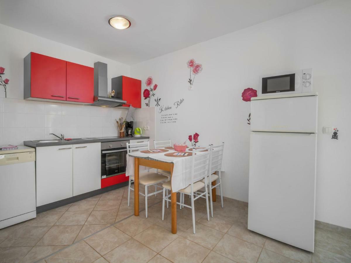 Apartment Daria By Interhome Labin Kültér fotó